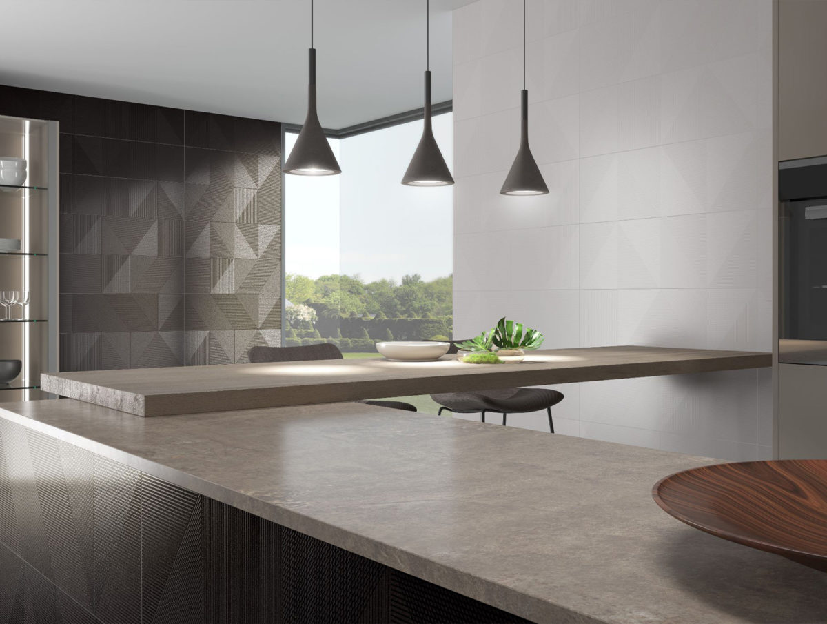 TRESOR SILVER 13"X36" - Image 1