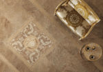 VERSACE MARBLE MARRONE COVER 2