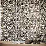 VERSUS NERO BLACK/SILVER 12"X24"