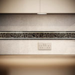 VOLTRE BORDER EMP DARK BROWN/CREAMA 6"X32" - Image 2