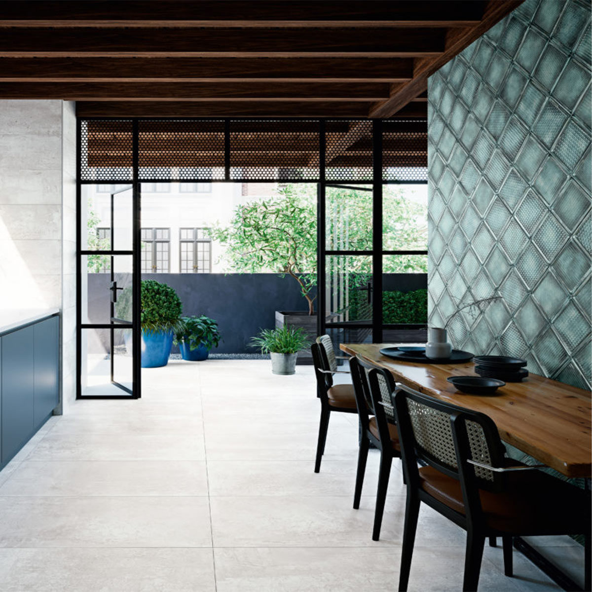 G00063-GLASS-BLUE-VITRO-ROOM GLASS BLUE VITRO 8"X8" - Image 1